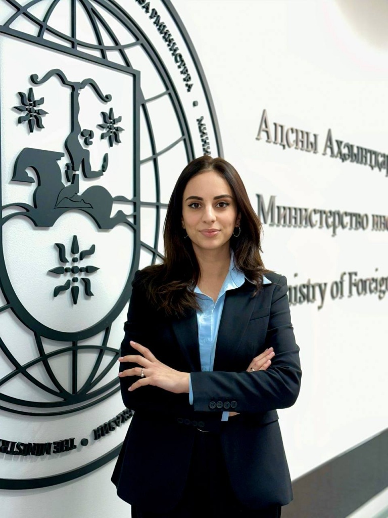 d40a19cd-3e89-4ca3-9c5f-eb1d9bff1685.jpg d40a19cd-3e89-4ca3-9c5f-eb1d9bff1685.jpg